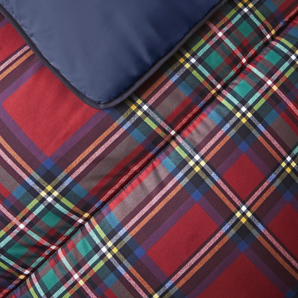 Night Lark® Classic Tartan Coverless Duvet Set Red details