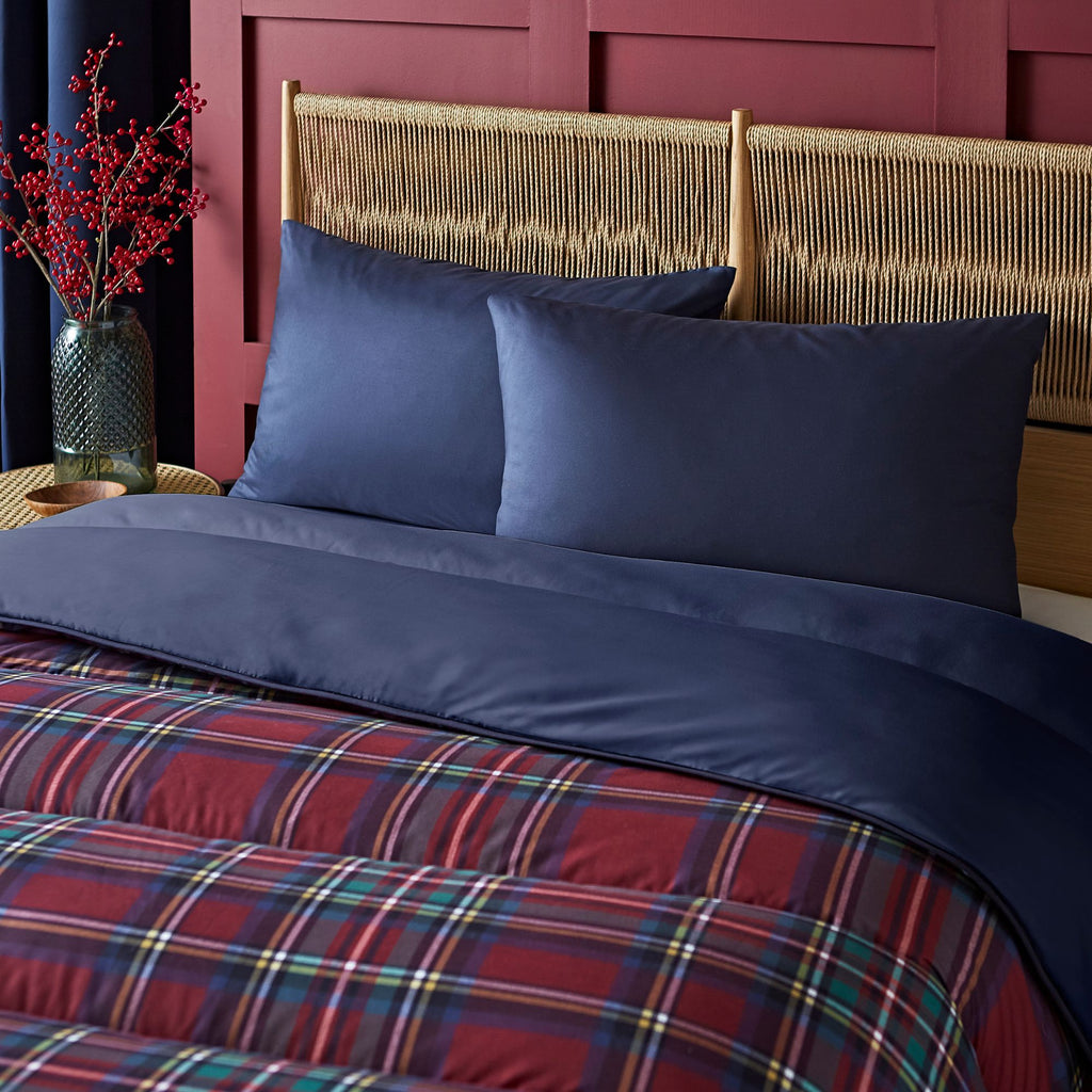 Night Lark® Classic Tartan Coverless Duvet Set Red Lifestyle